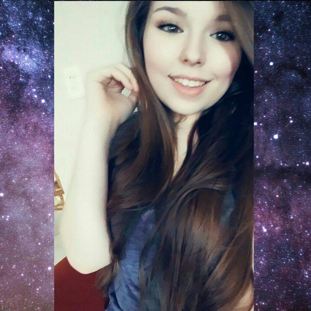 Meet your Posher, Cyanne